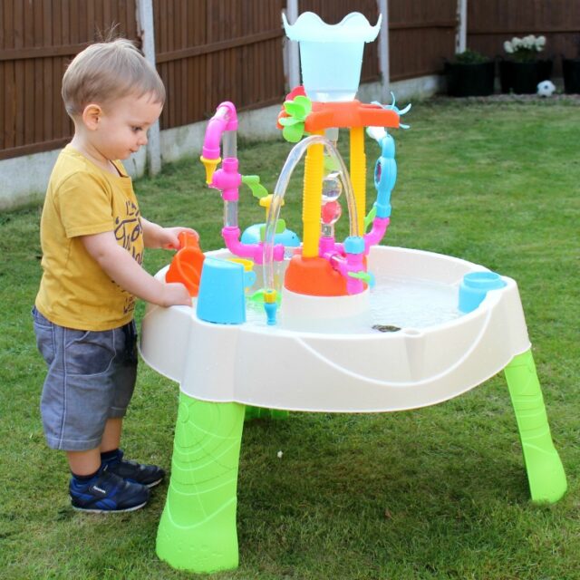 Little Tikes Τραπέζι Νερού Εργαστήρι Συντριβανιού - Image 2