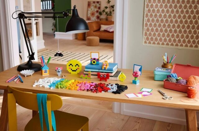 Lego Classic: Δημιουργικό κουτί χαράς - Creative Happy Box (11042) - Image 3