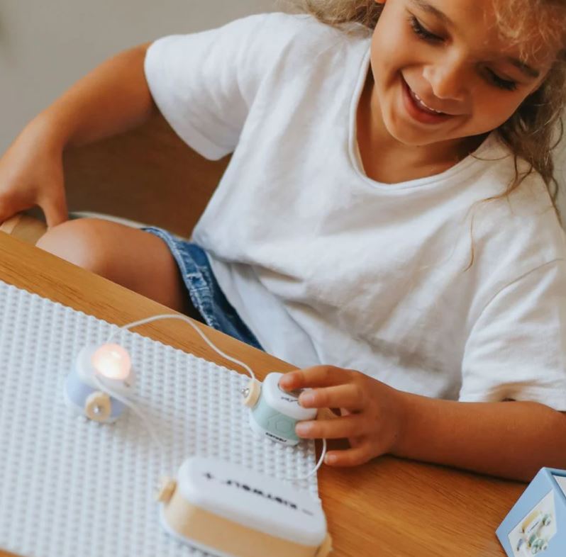 KIDYWOLF: Εκπαιδευτικό κιτ ηλεκτρικών κυκλωμάτων για παιδιά 6+ ετών - Image 6