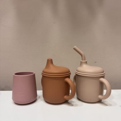 Silicone Cup with handles & straw sand