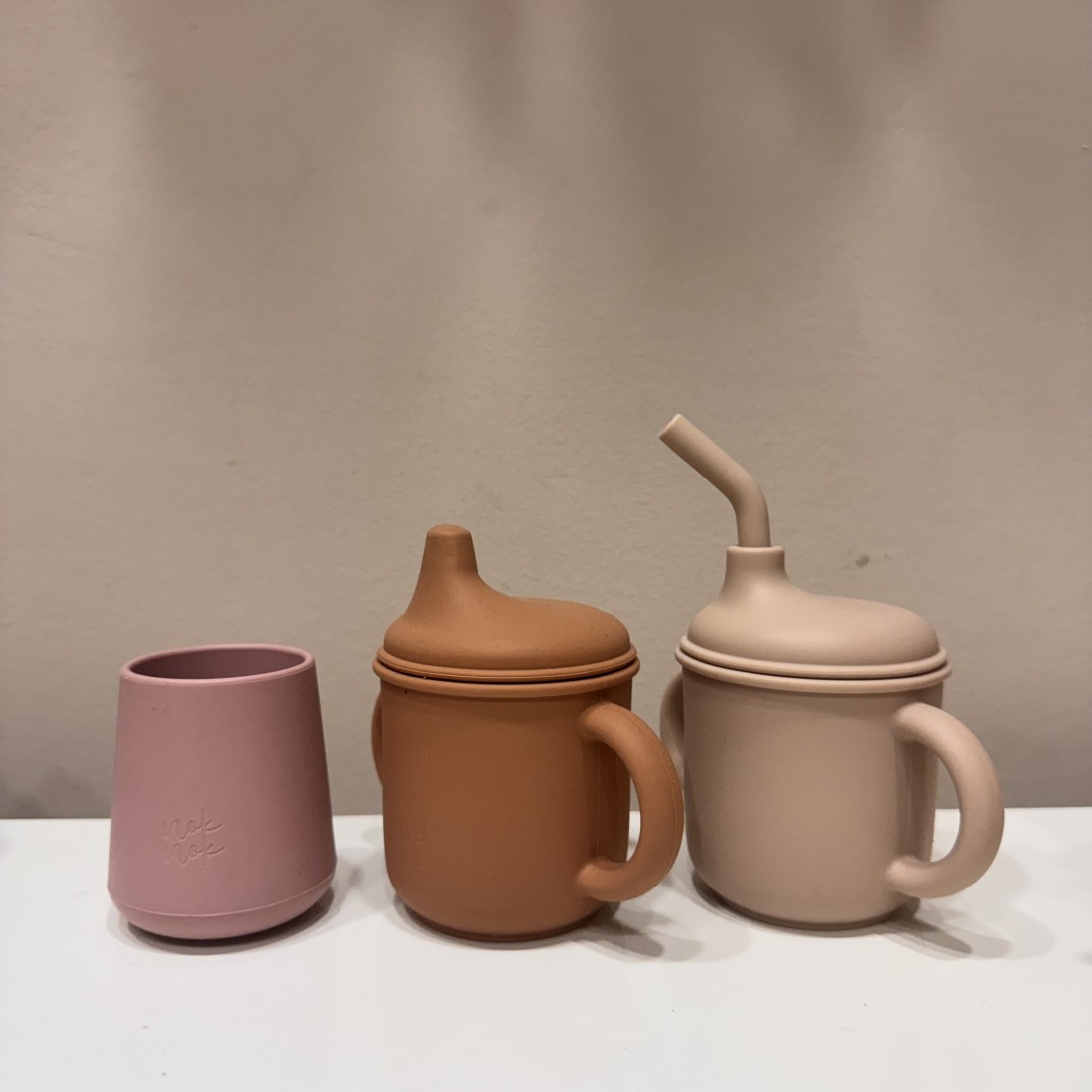 Silicone Cup with handles & straw sand